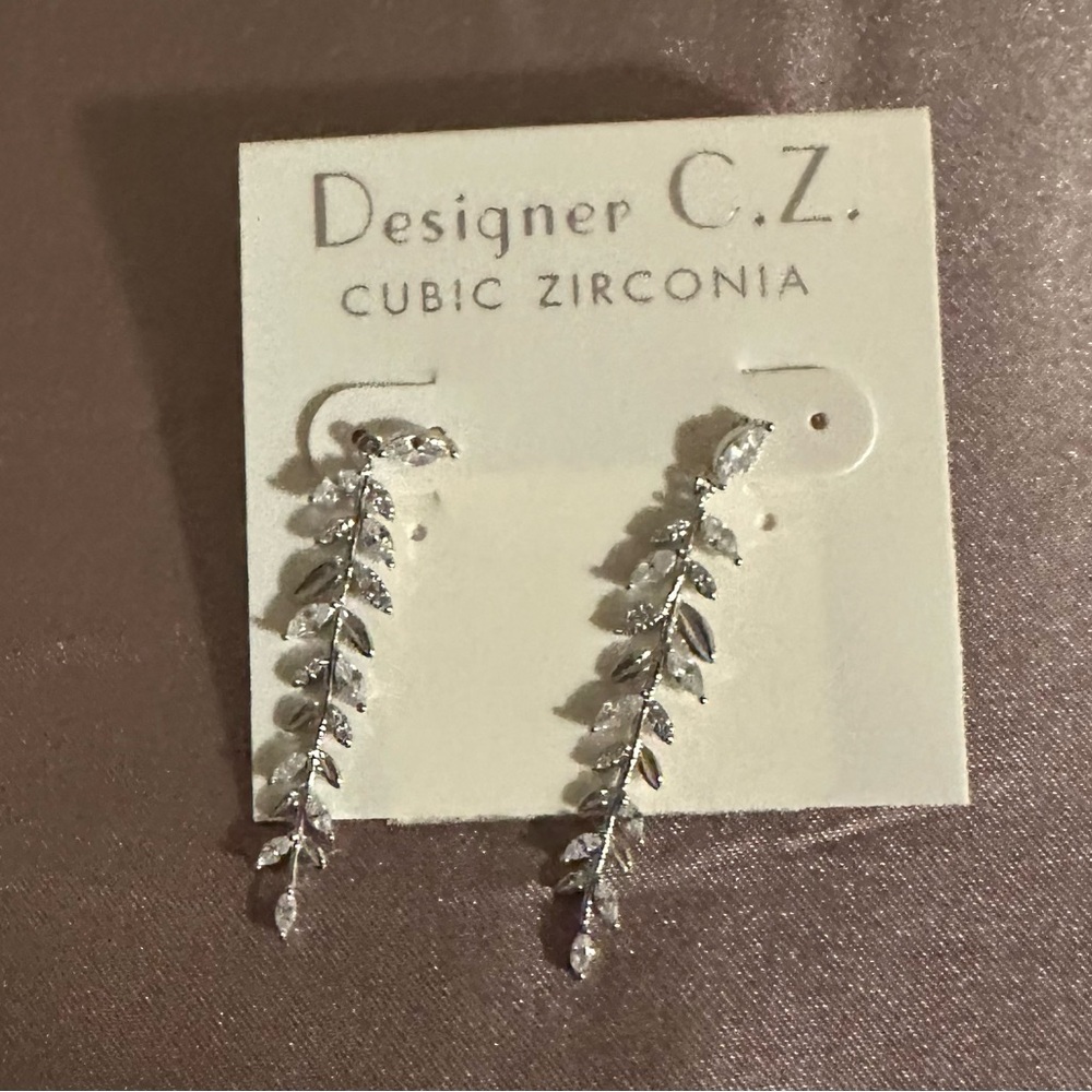Silver Cubic Zirconia Leaf Earrings